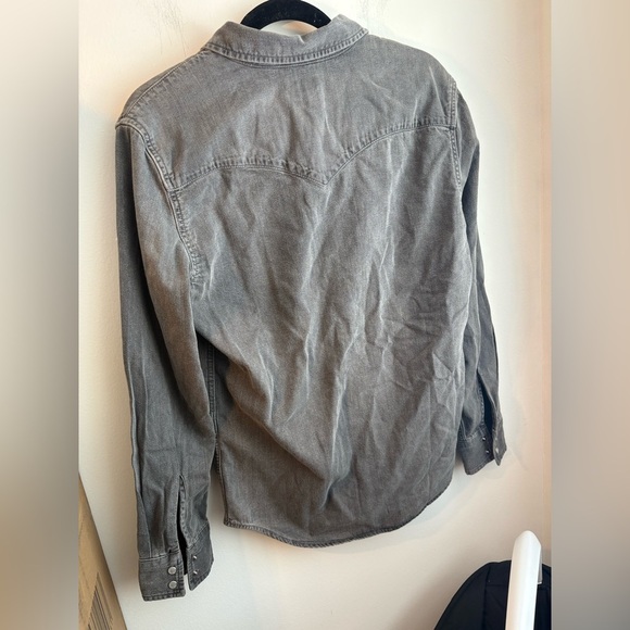 Levi’s western button down black long sleeve denim top women’s size small NWT - Picture 2 of 3